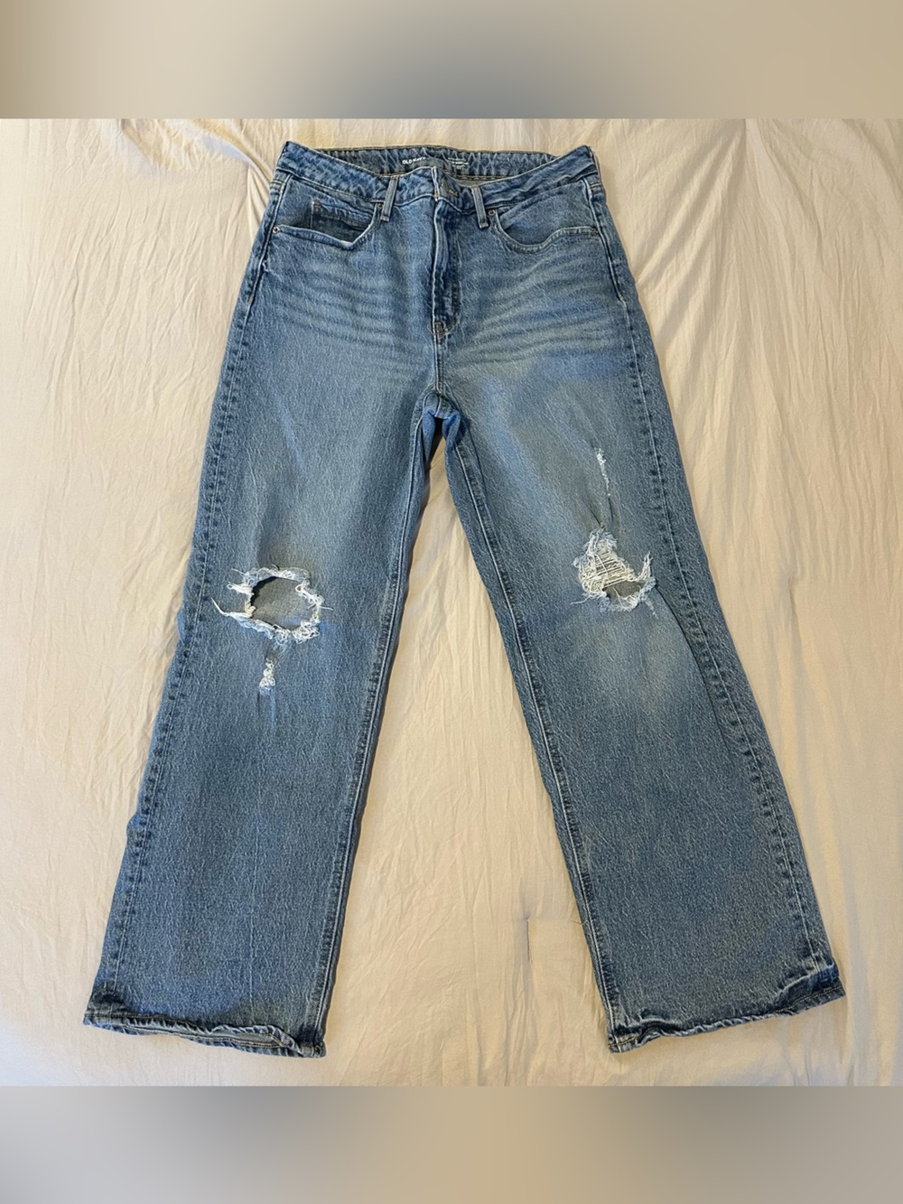 Old Navy Women’s Extra High Rise Wide-Leg Distressed Blue Jeans